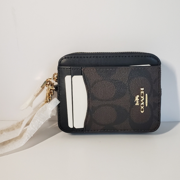 ❤COACH  | Card Case with Chain Strap in Signature Canvas - Picture 3 of 13